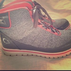 Sorel Boots Sz 9.5